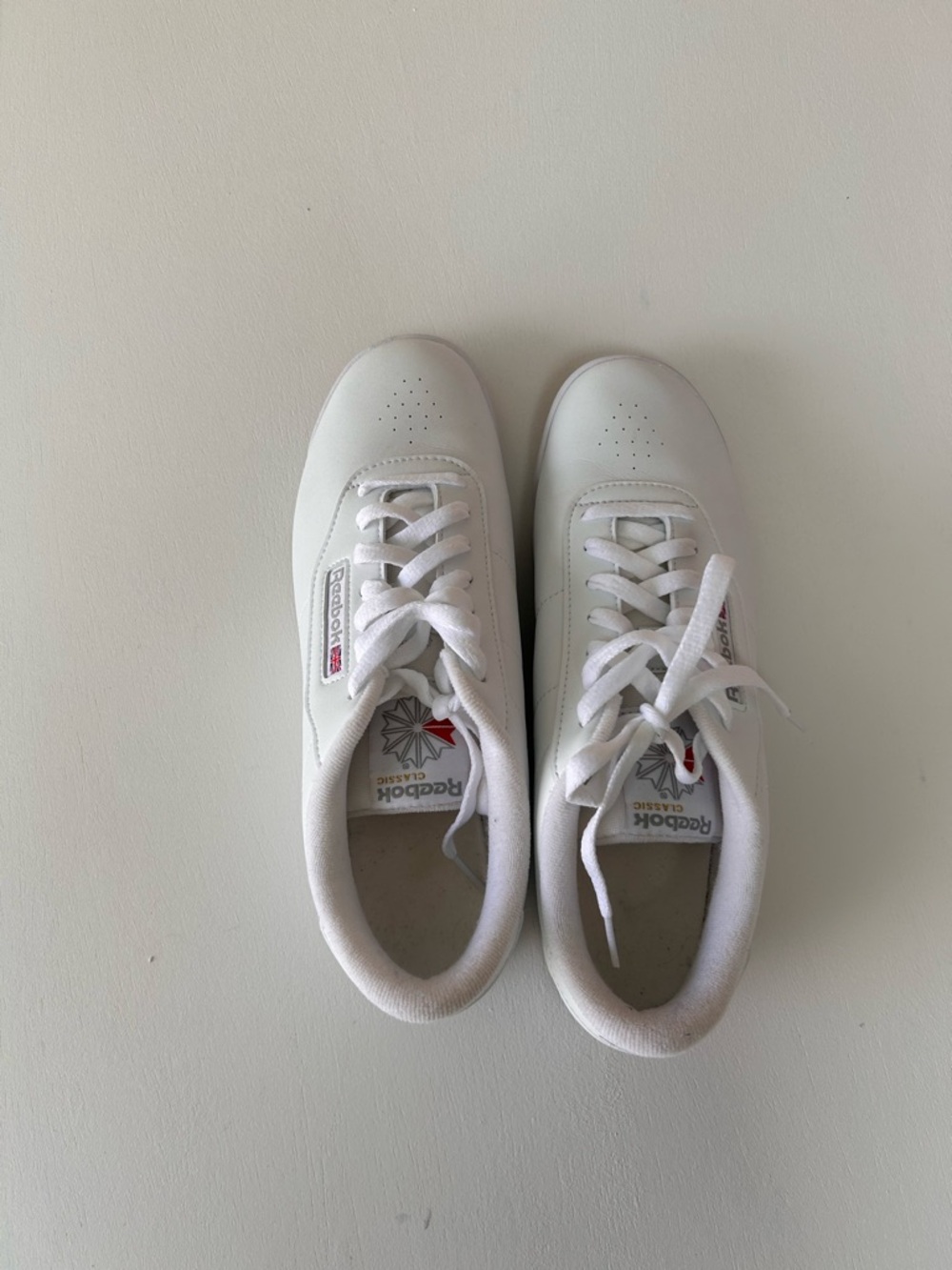 Reebok White Low-Top Leather Princess classics  size 10